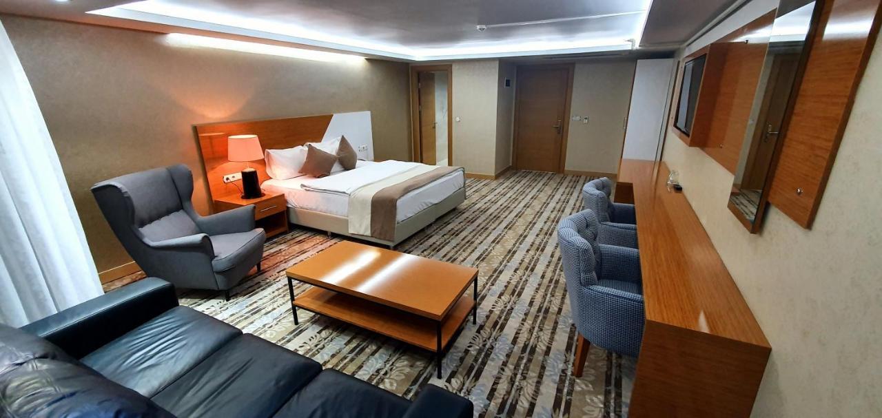 Bulvar Hotel Izmir Exterior foto